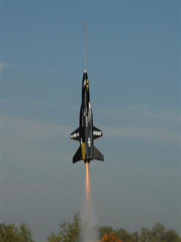 ESTES RTF X-15 auf C6-3